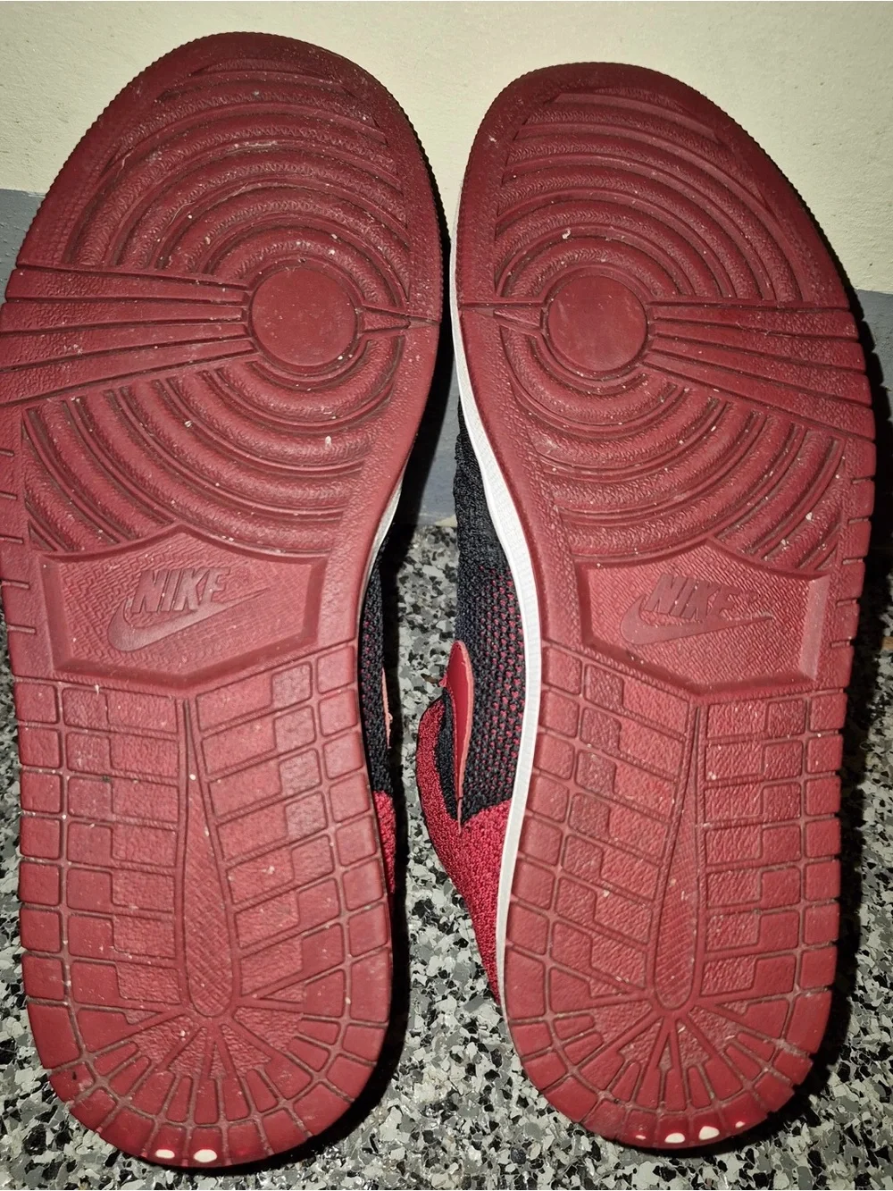 Jordan 1 high flyknit “bred” 2017 size 10